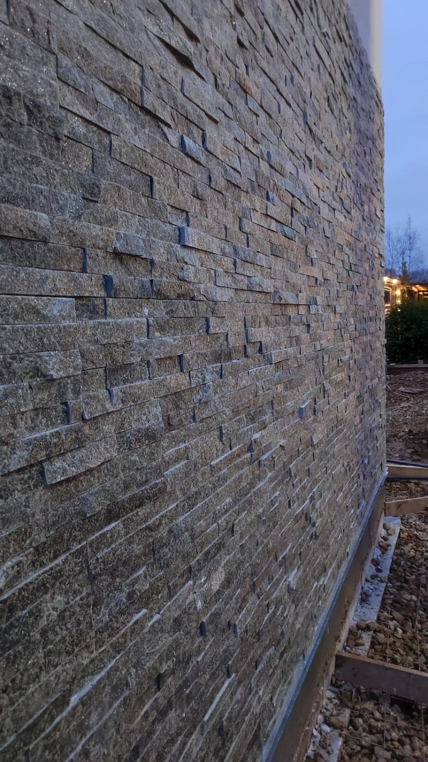 Поставка 3D панелей RKS SLATE Кварцит Green Quartz Classic на объект г. Москва